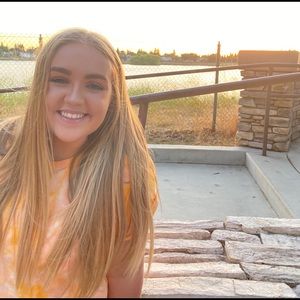 Meet your Posher, Hailee